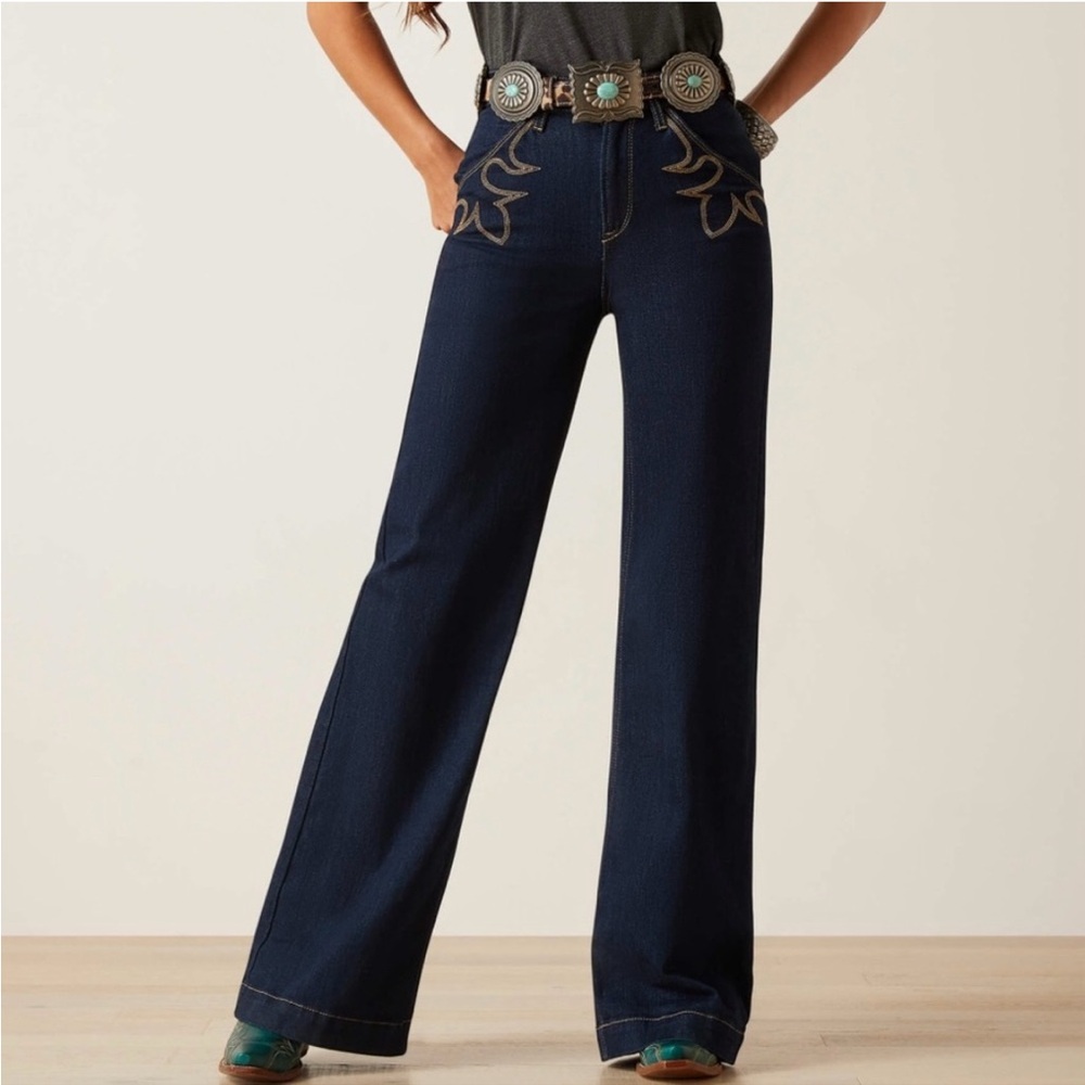 ARIAT Ultra High Rise Western Wide Jeans 29S NWT